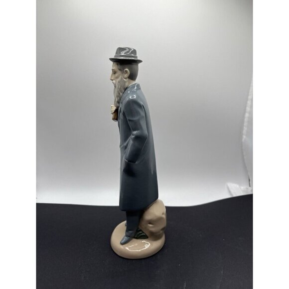 Nadal Lladro Porcelain Rabbi Figurine Judaica Teacher with Book Spain - Picture 5 of 6